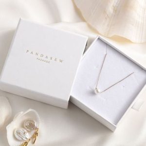 Hộp giấy đựng dây chuyền