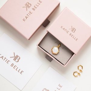 Hộp giấy đựng khuyên tai